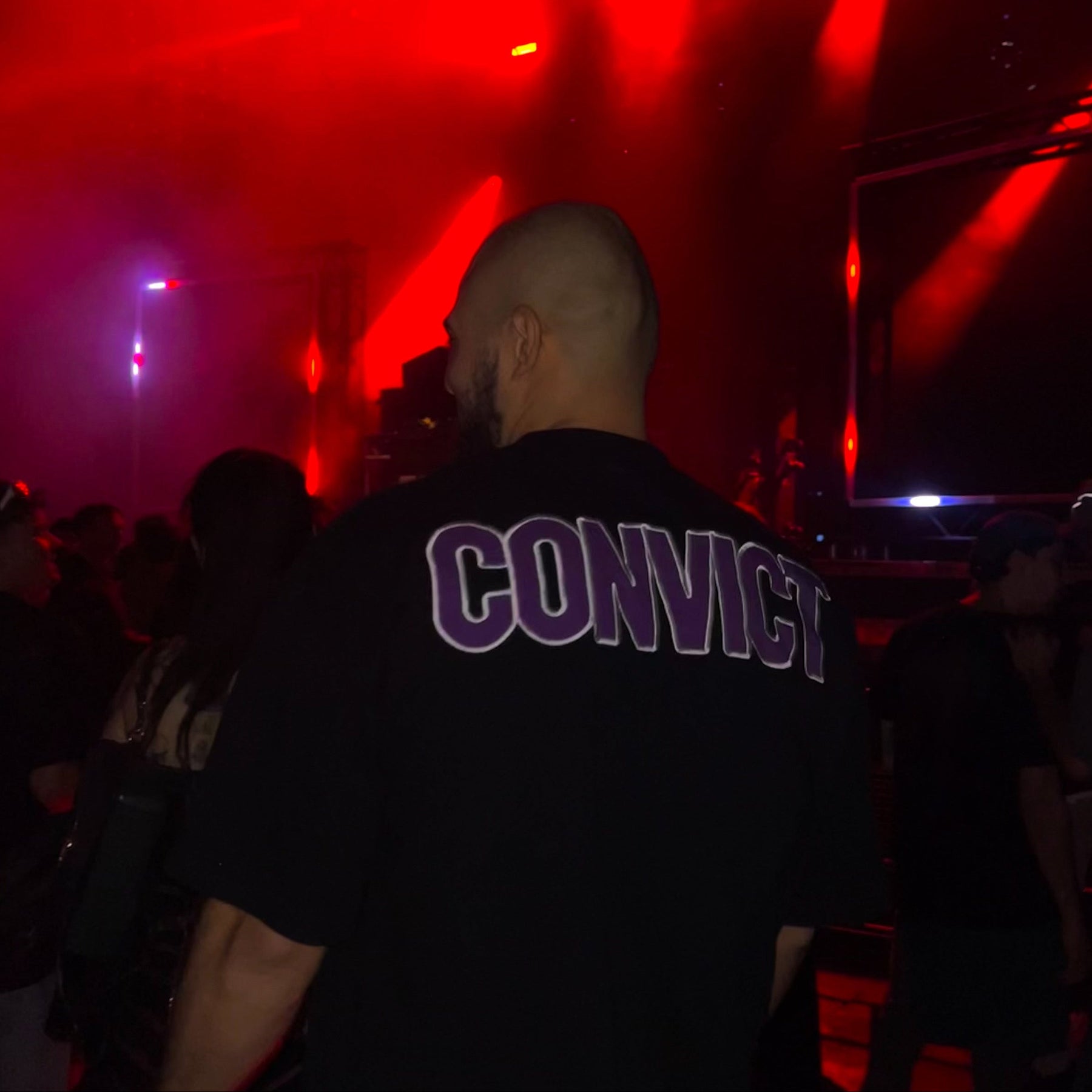 Worn in the crowd